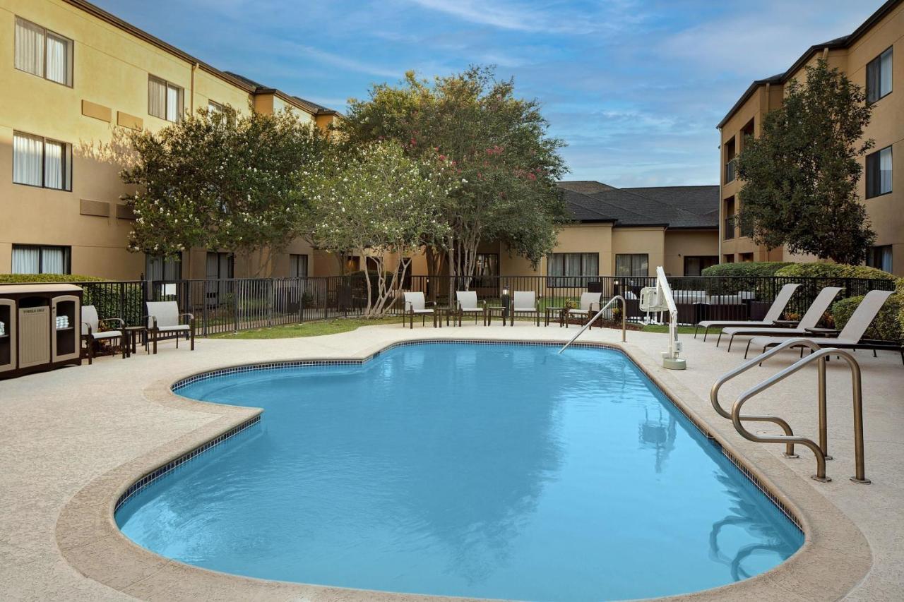 Courtyard Houston Westchase Hotell Exteriör bild
